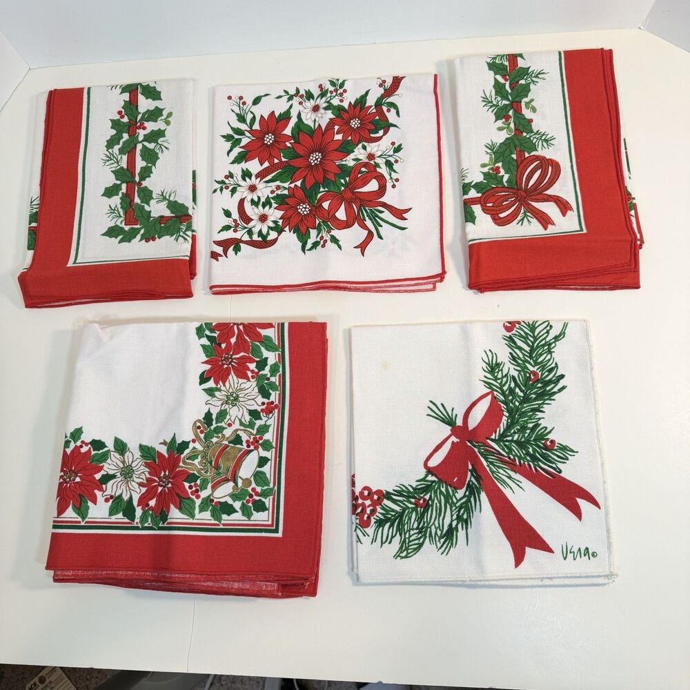Set of 14 Vintage Christmas Cloth Napkins Red Green White 17 X 17” NEW Assorted